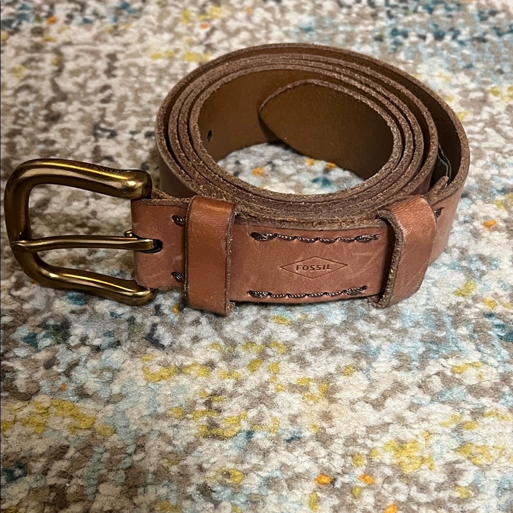Fossil Tan Leather Belt with Gold Buckle L